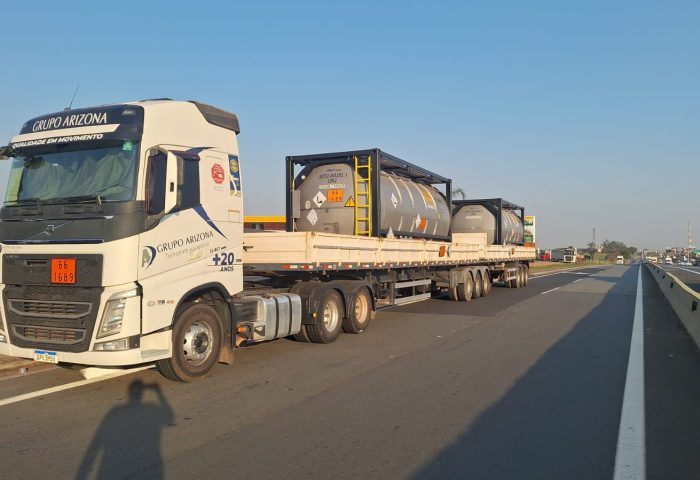 ArizonaQuimico Transporte de produtos químicos pelo Grupo Arizona